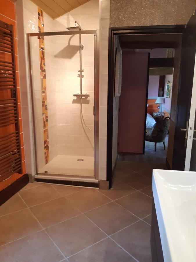 Chambre Familiale Avec Piscine Chauffee Et Jacuzzi Bernadets-Debat Exterior photo